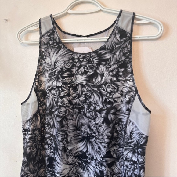 Lululemon Sculpt Tank Tie Back in Night Garden Ice Grey - Picture 5 of 8